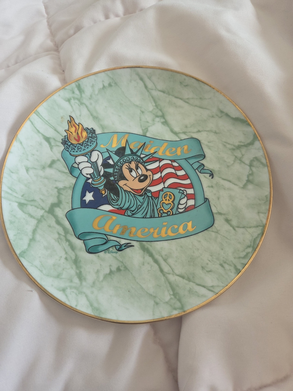 Disney "Maiden America" Minnie Statue of Liberty Decorative Plate - Green Marble